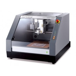 Roland MDX-40A Benchtop CNC Mill